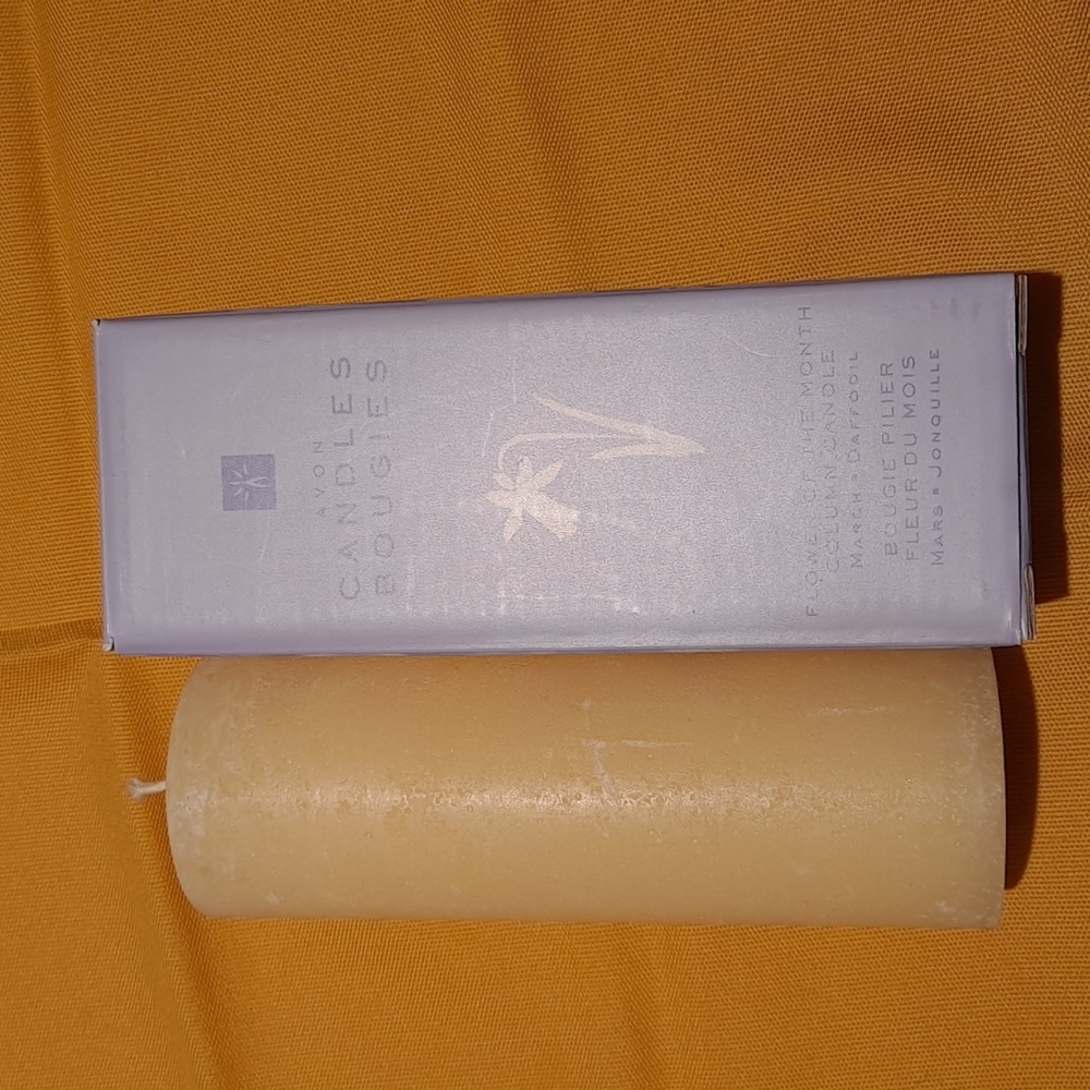 Avon candle